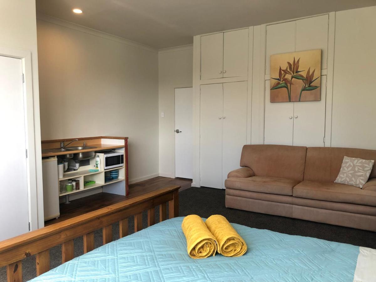 Cosy Studio Perfect For A Couple At Historic Town Raetihi Ngoại thất bức ảnh